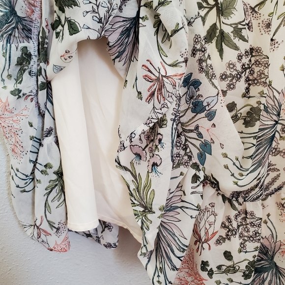 Melrose and Market Floral Spring Dress size Large adjustable straps - Picture 6 of 6